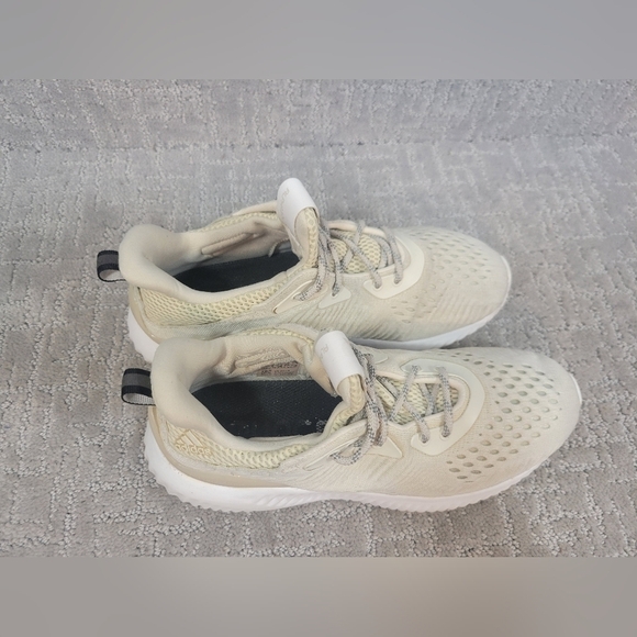 Adidas Alphabounce Women's Size 6.5 Beige Athletic Running Sneakers Shoes BW1196 - Picture 10 of 11